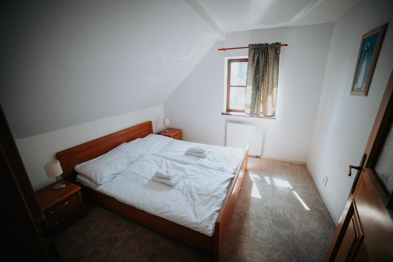 Resla Residence I, Ii, Banska Stiavnica Exterior photo